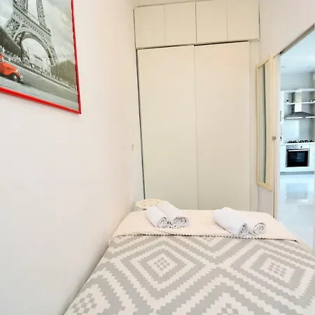 Apartment Populare