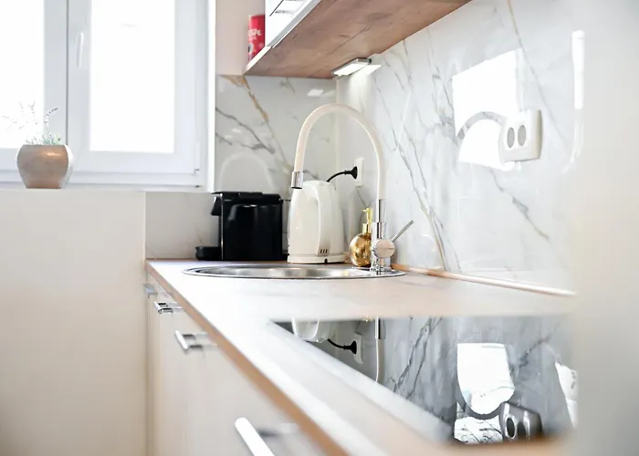 Populare Apartman Zára